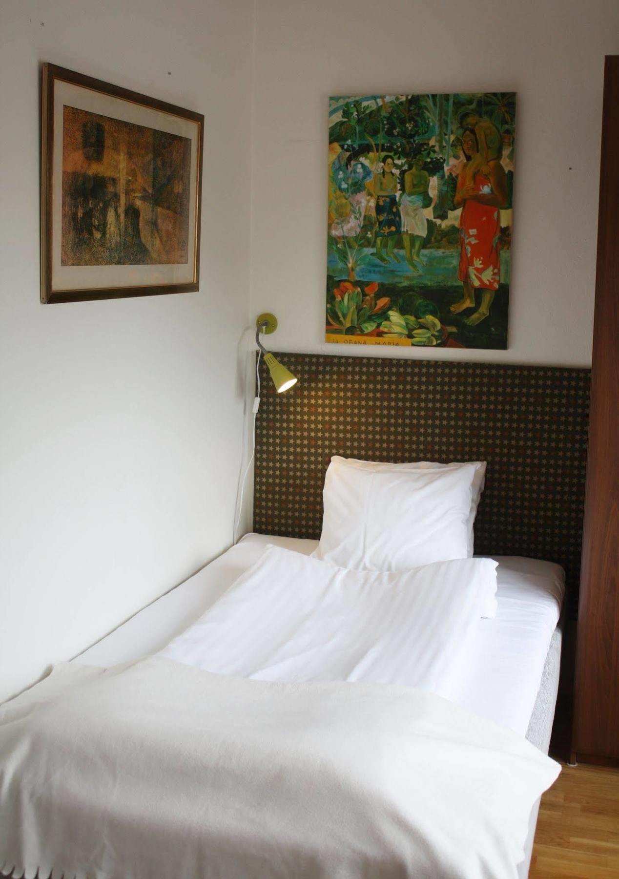 Design Hostel Mia 赫尔辛堡 外观 照片